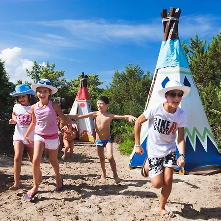 & Le Dune Resort Badesi