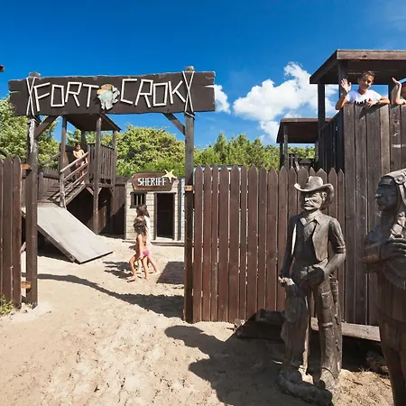 Üdülőközpont & Le Dune